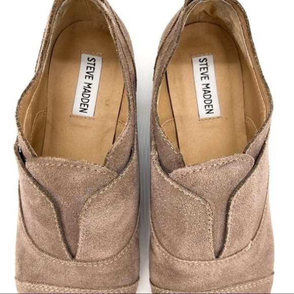 STEVE MADDEN “Catt” Suede Slip On Oxford - Picture 10 of 13